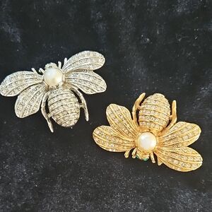 Double Shot Of Joan...Rivers Bee Brooches Silver And Goldtone